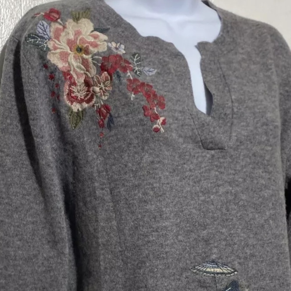 Johnny Was cashmere heavily embroidered 3/4 sleeve sweater NWT RARE - Picture 5 of 14